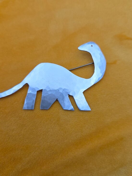 Accessories - Sterling Silver Dinosaur Pin – Museum Souvenir